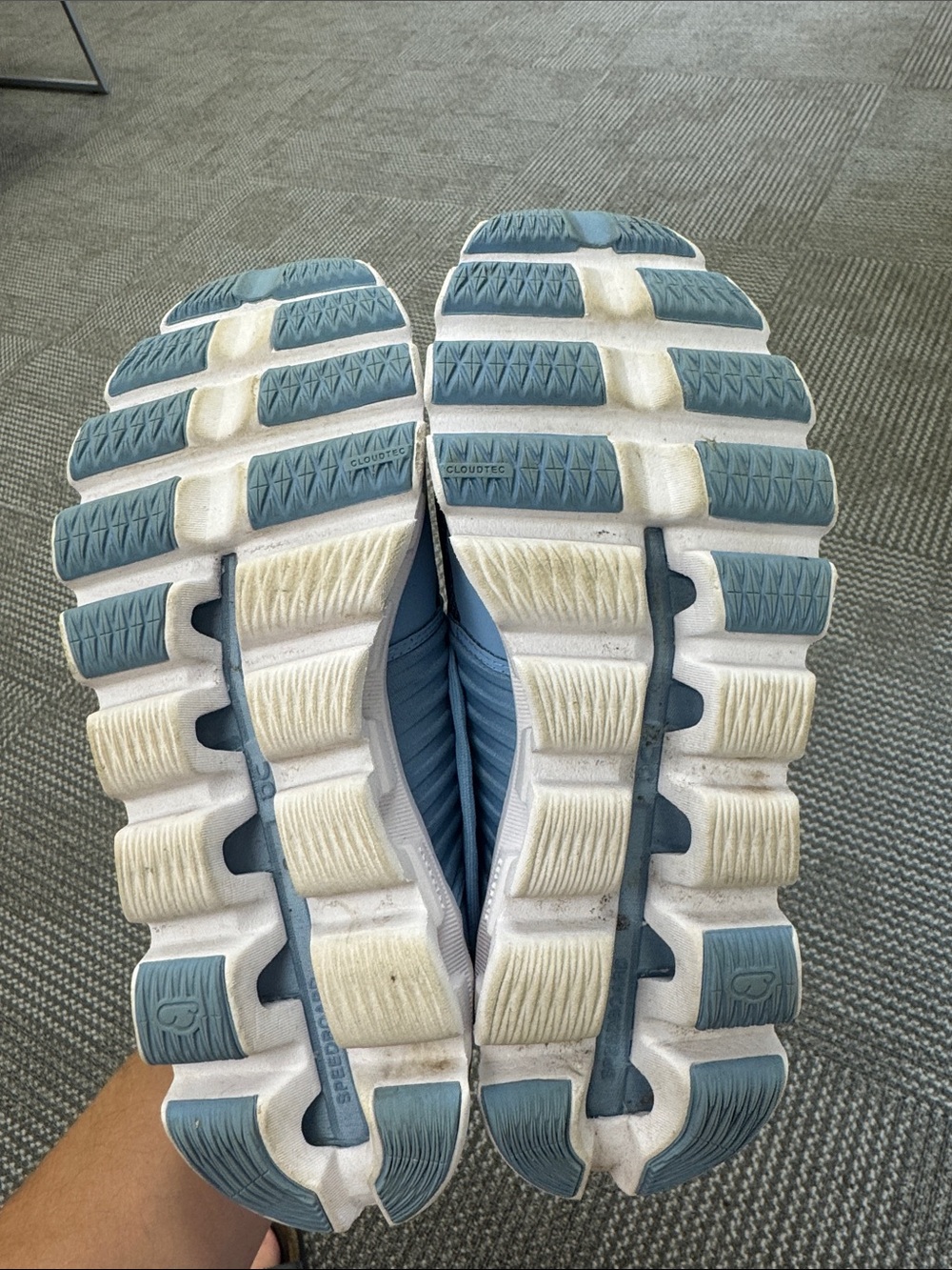 ON RUNNING Cloudswift Sneakers Running Shoes in Blue, size 7.5 - Picture 7 of 10